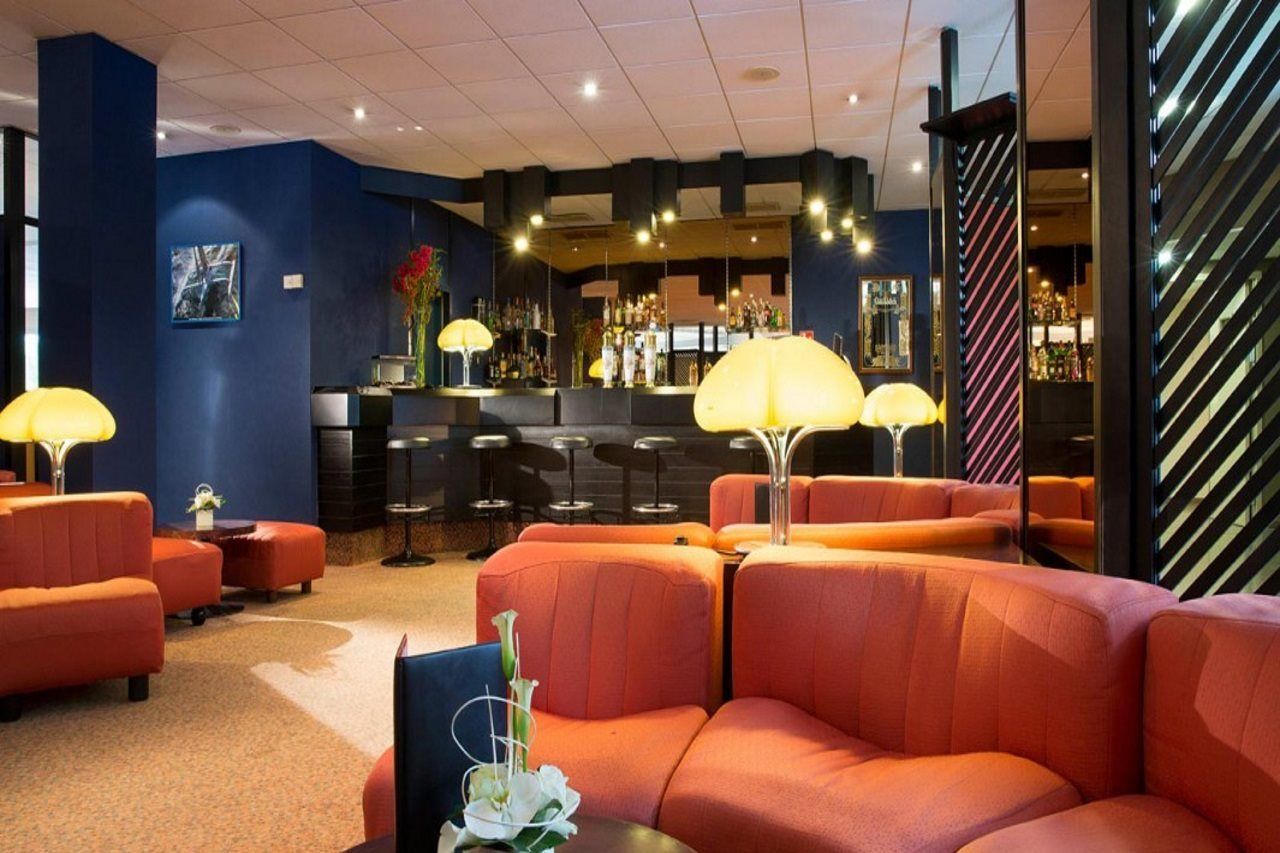 Oceania Quimper Hotel Buitenkant foto